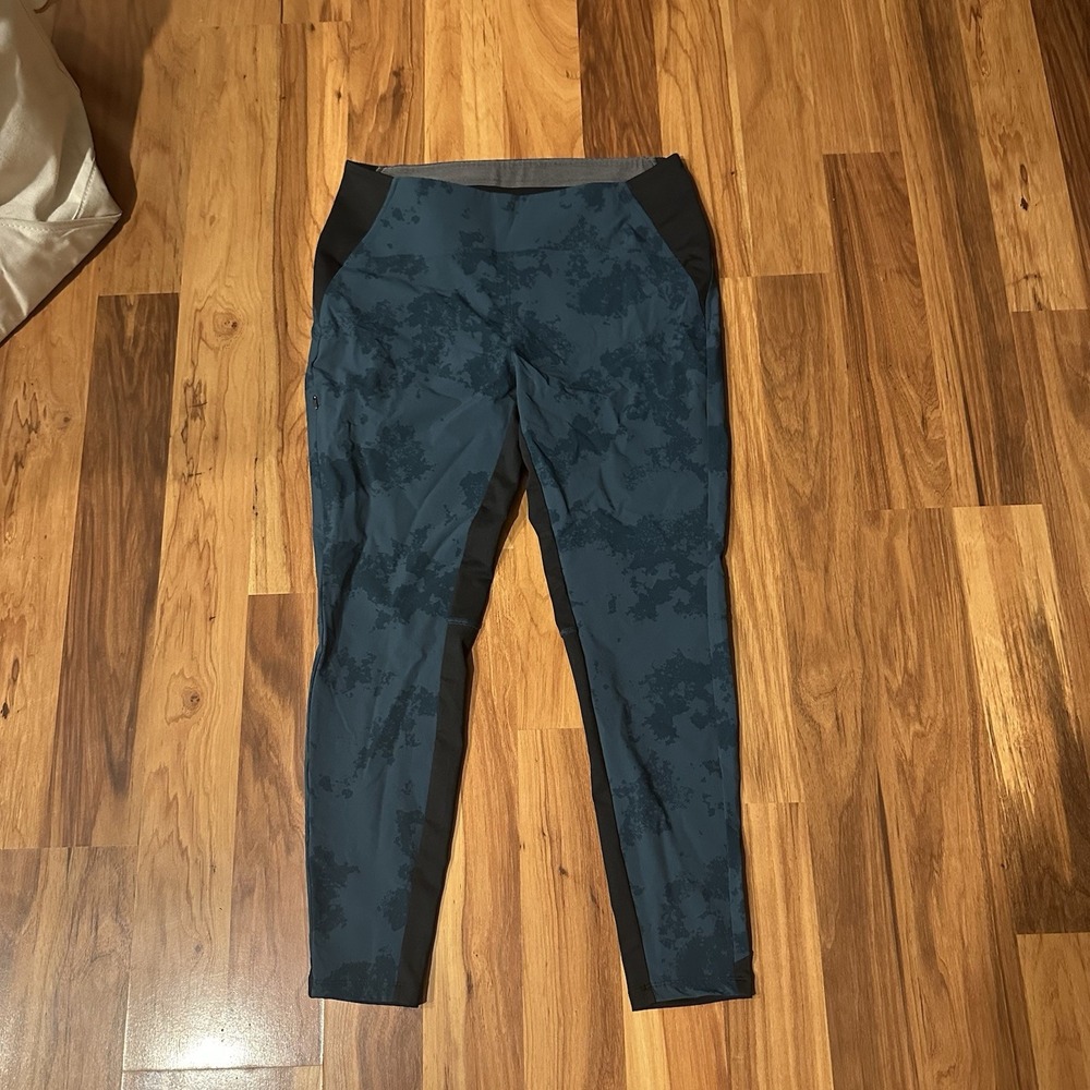 Mountain Hardware Chockstone Leggings Womens L Dark Marsh Scattered Print Blue